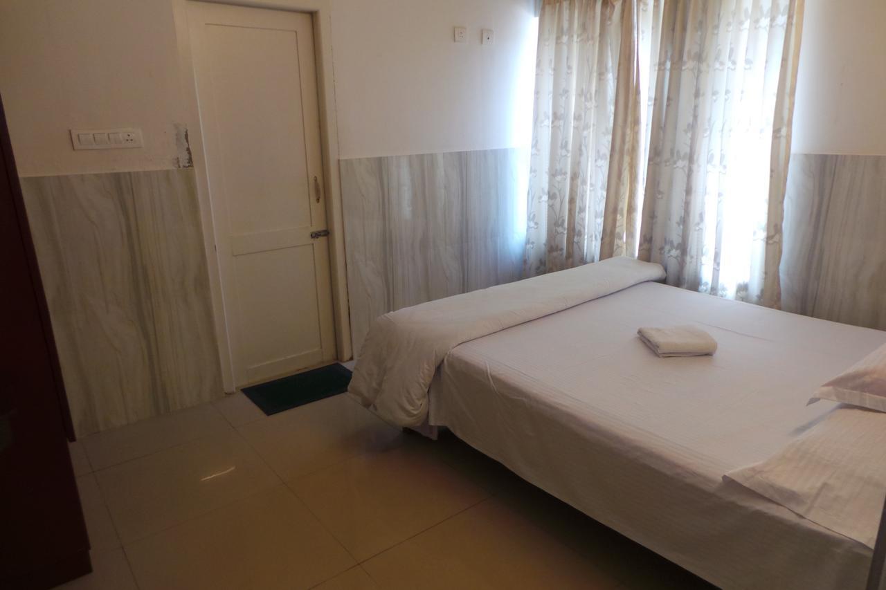 Plaza Residency Hotel Kozhikode Exterior foto